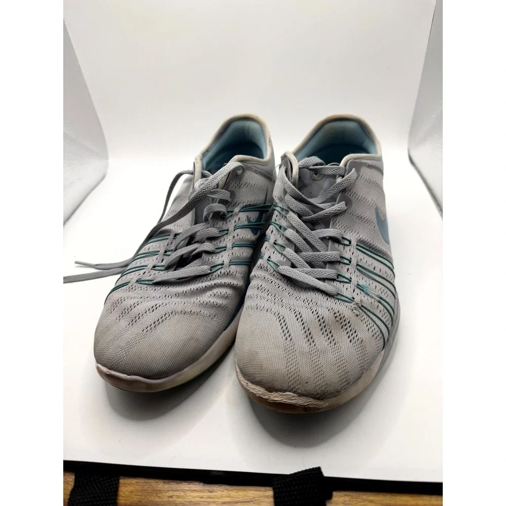 Nike Free TR 6 833413-007‎ Womens 9 Sneaker Wolf Gray Blue Mesh Running Shoes